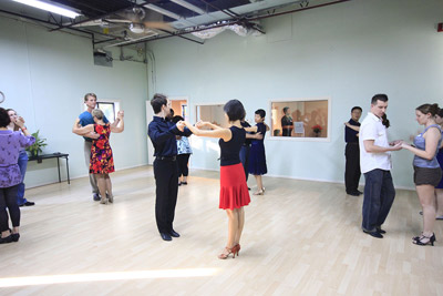 Things to know about ballroom dance classes